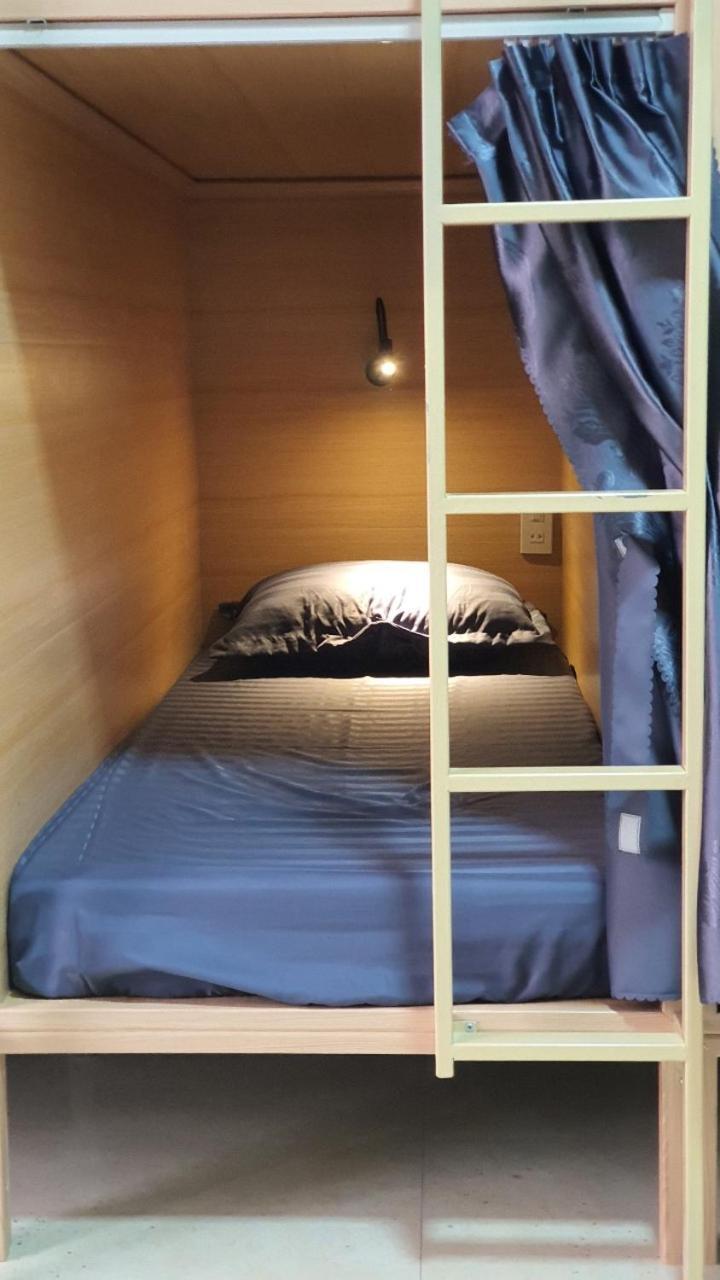 Nhat Sapa Hostel Екстер'єр фото