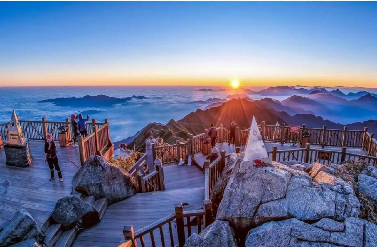 Nhat Sapa Hostel Екстер'єр фото
